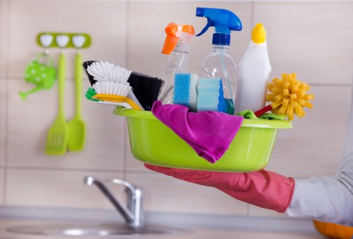 Carpet cleaning preparation checklist for a property in E17